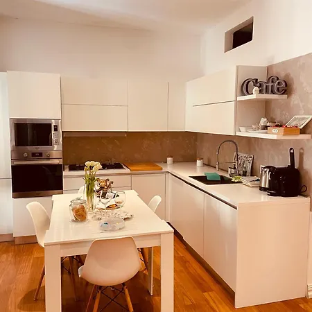 Luxury Dandy House Appartement La Spezia