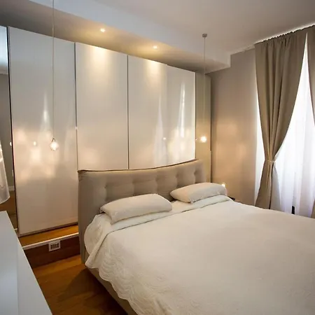 Apartment Luxury Dandy House *