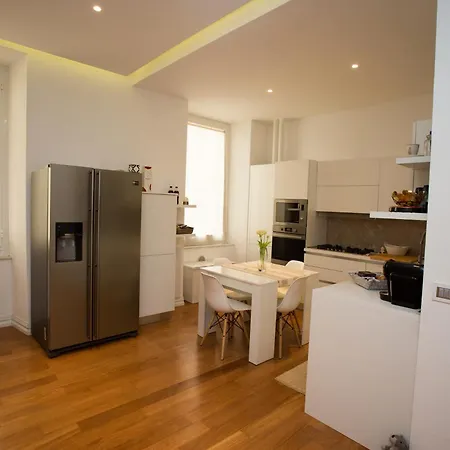 Luxury Dandy House Apartment La Spezia